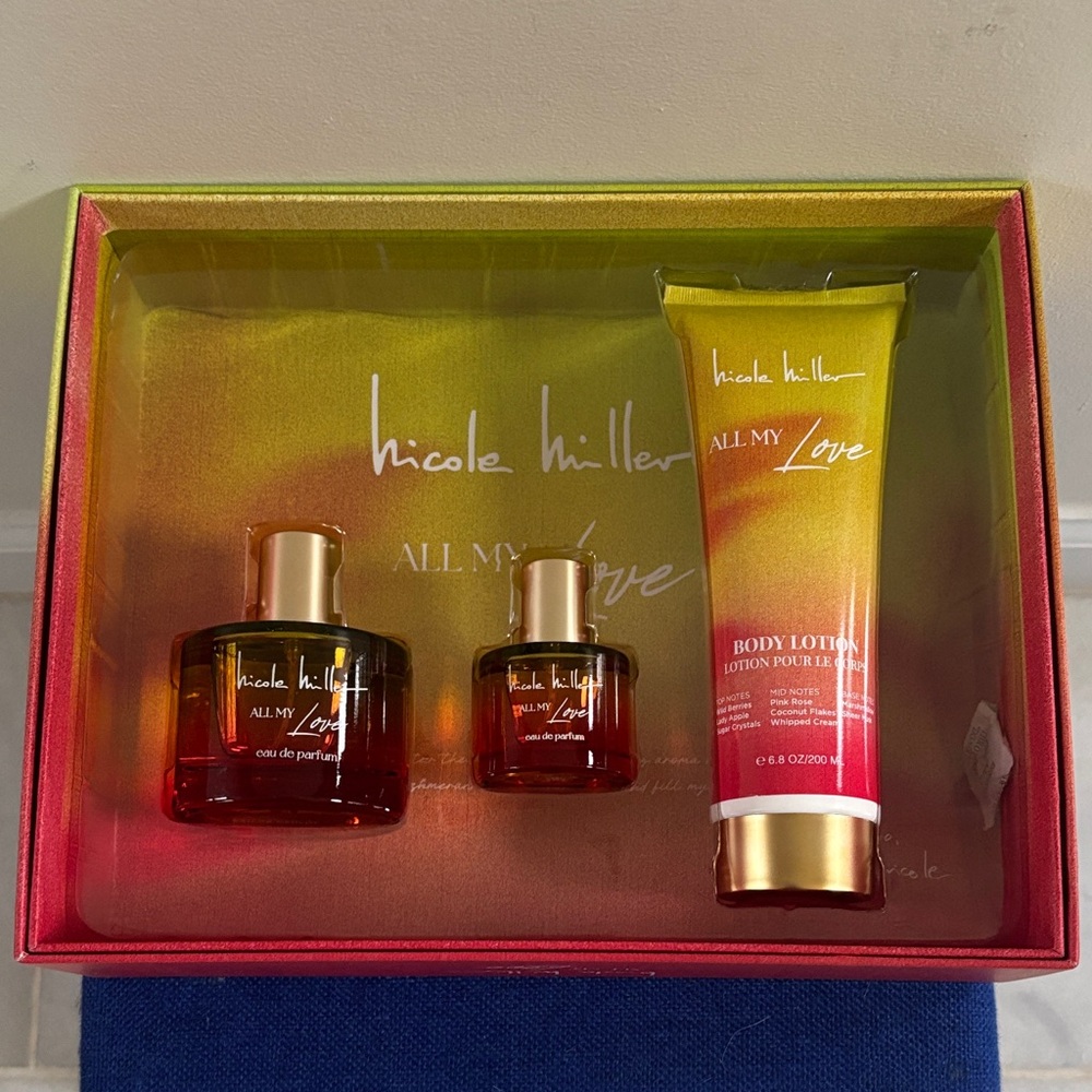 Nicole Miller All My Love Gift Set - Yellow Orange Red with Gold Accents